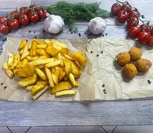 Сырные шарики, микс картошка фри и по-деревенски