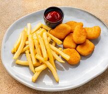 Наггетсы куриные с картофелем фри