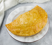 Чебурек с моцареллой и пепперони