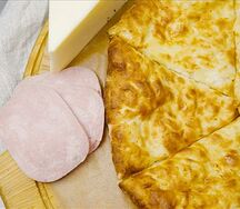 Хачапури Ветчина и сыр