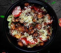 Салат Цезарь с курицей