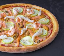Пицца Дары моря (томатная)