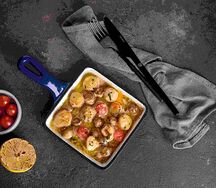 Сковородка с гребешком и шампиньонами
