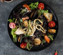 Фирменный салат от шеф-повара