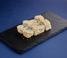 Ролл с курицей и халапеньо