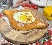 Хачапури по-аджарски