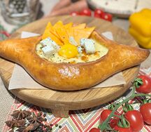 Хачапури Четыре сыра