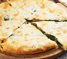 Пирог с зеленью и с сыром