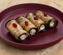 Рулет баклажан с грецким орехом