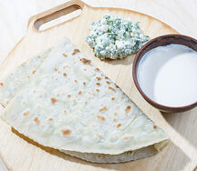 Афар с творогом и зеленью