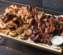 Ассорти из шашлыков