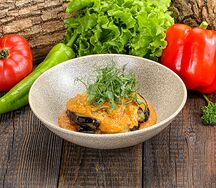 Салат пикантные баклажаны