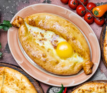 Хачапури по-аджарски