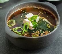 Суп с угрём и грибами