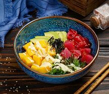 Поке с тунцом острый