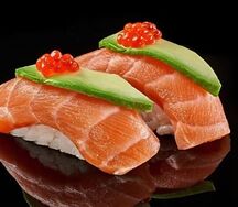 Нигири с лососем