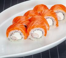 Филадельфия с креветкой De Lux