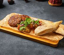 Котлеты по-грузински из курицы с овощами