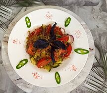 Салат по Грузински с орехами