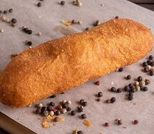 Сосиска в тесте жареная