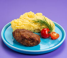 Котлетка мясная с картофельным пюре
