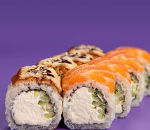 Ролл Филадельфия с лососем и угрем