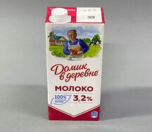 Молоко Домик в деревне ультрапастеризованное 3.2%