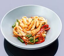 Wok Удон с курицей