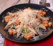 Цезарь с курицей