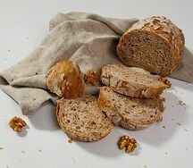 Хлеб с грецким орехом