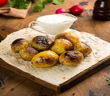 Картошка молодая на углях