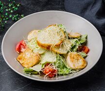 Цезарь с курицей