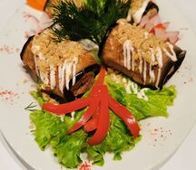 Рулетики из баклажанов