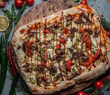 С томленой Говядиной BBQ Римская
