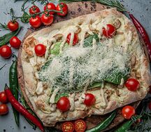Цезарь с курицей Римская