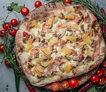 Гавайская с ананасами Римская