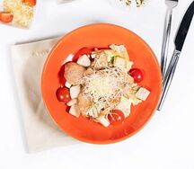 Цезарь с курицей