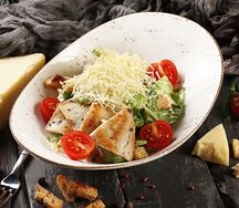 Цезарь с курицей