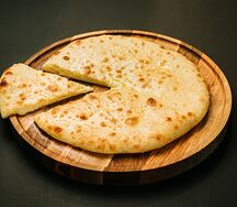 Пирог с картофелем и осетинским сыром