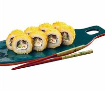 Теплый ролл с угрем