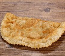 Чебурек с сыром и грибами
