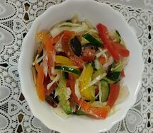Салат ароматный