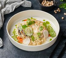 Куриная грудка с нутом и вялеными томатами