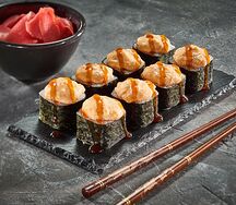 Запечённый ролл с креветкой