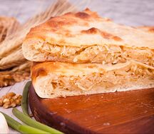Пирог с капустой и грецкими орехами