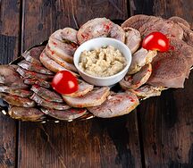 Мясное ассорти