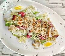 Цезарь с куринной грудкой