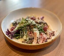 Тёплый салат с говядиной