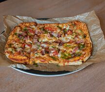 Курица-бекон