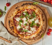 Пицца с тамбовским окороком